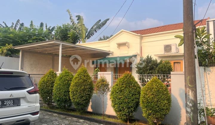 Rumah Bagus Unfurnished SHM Graha Raya, Tangerang Selatan