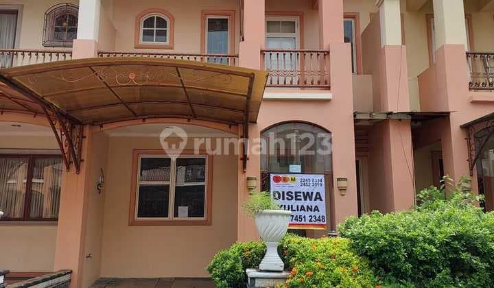 Disewa Rumah 2 Lantai di Mediterania Kelapa Gading