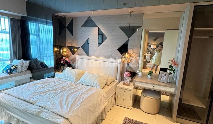 Sewa Apartemen La Riz 2 Kamar Bagus Mewah Show Unit Pakuwon Mall Surabaya