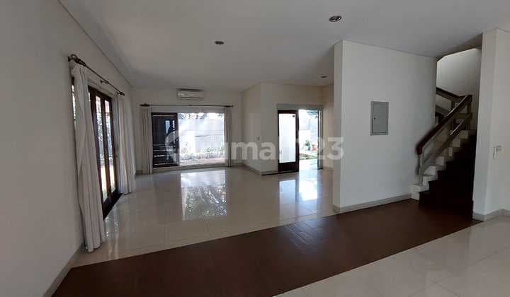 Rumah Hunian 3Kt,Nyaman, di Kuningan, Jakarta Selatan