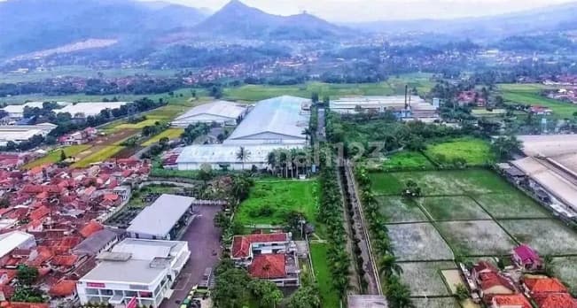 Pabrik Celup Beserta Mesin Pintal Mesin Rajut Dan Mesin Lainnya