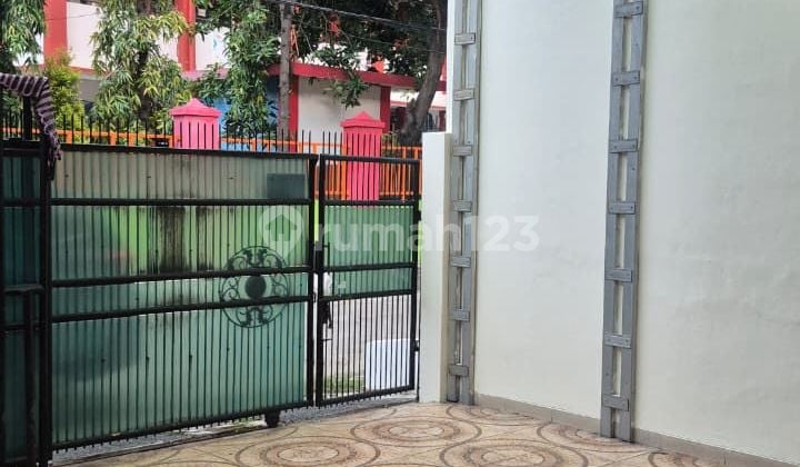 Dijual Rumah 2 Lantai Disunter Siaphuni