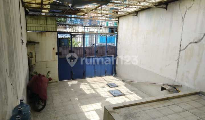 Rumah Kokoh Di Lokasi Pademangan Siap Huni