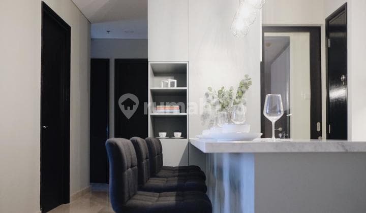 Disewakan Apartemen Sudirman Suites 3Br Dilantai.9