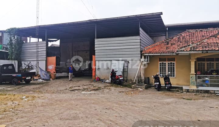 Gudang di Kp Cibadak Kelurahan Kayumanis Tanah Sareal Bogor