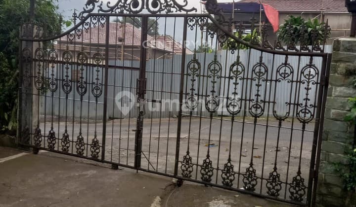 Rumah Villa Kampung Sampay Desa Tugu Selatan Cisarua Bogor