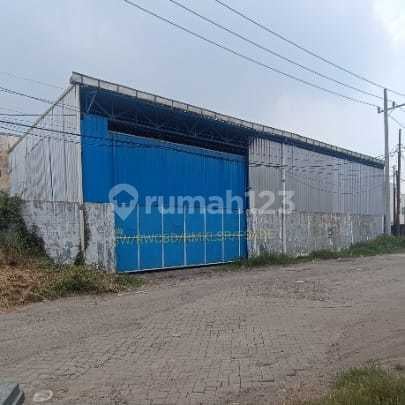 Dijual Gudang Siap Pakai Harga Ekonomis di Romokalisari Surabaya