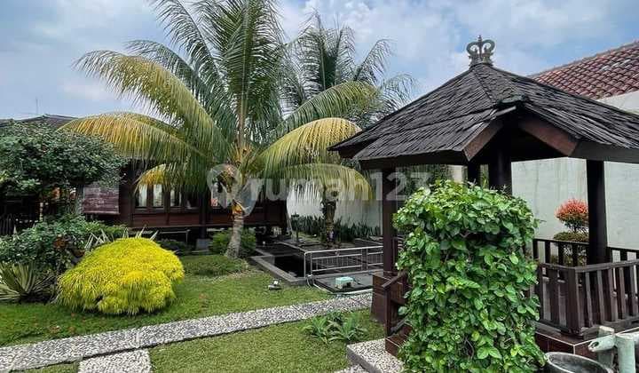 Rumah Mewah Tengah Kota Kawasan Wisata Religi Empang Bogor