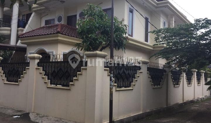 Rumah Mewah Aseri di Komplek Kejaksaan Agung Kreo Tangrang