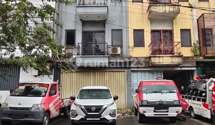 Ruko Dekat Tol di Komp Ruko Pulo Armin Jl Raya Pajajaran Bogor