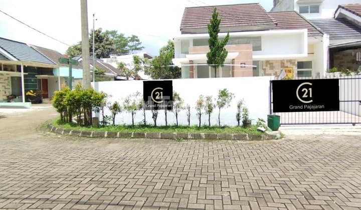 Rumah Asri Full Renov Hook Di Rancamaya Golf Estate Bogor Dekat Jalan Tol