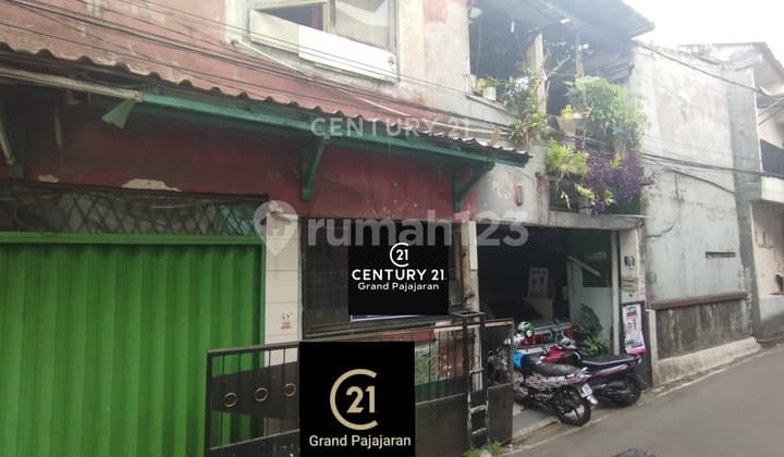 Kost-Kostan 33 Kamar Sebelah Kampus Universitas Pakuan Bogor