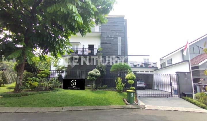 Luxury Furnished House Marble Floor Lake/Mountain View Sentul City