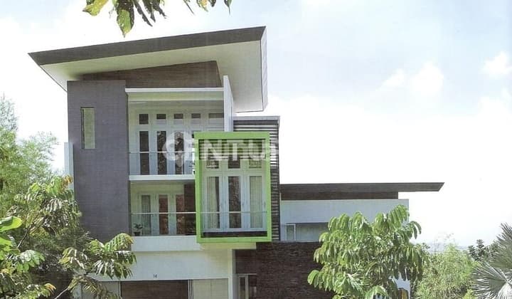 Rumah Mewah Ada Kolam Renang Di Sentul City Cluster T.Parahyangan
