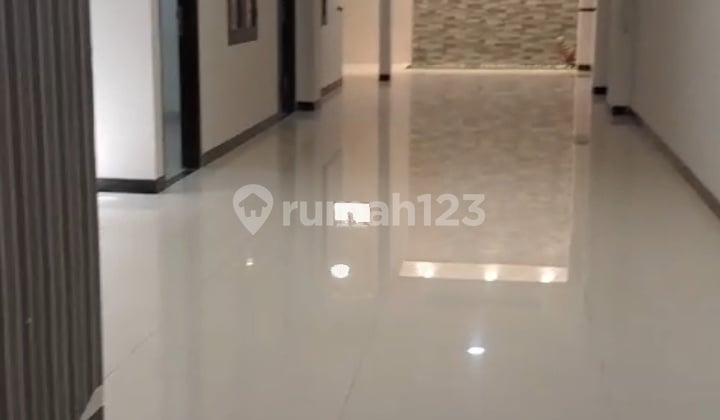 Rumah Batununggal Kamar4 Carport 2 Mobil