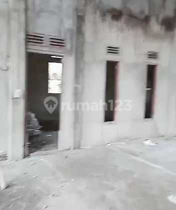 Bangunan Ruko Gudang Setengah Jadi Cibaligo Leuwipanjang