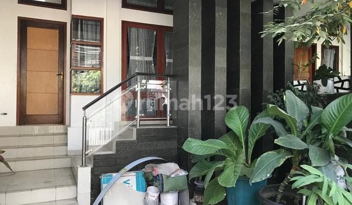 Luxury Ready-to-Occupy House in Turangga, Central Bandung City Center