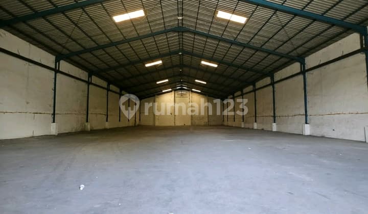 Disewakan Gudang 1700 M2 Bumi Maspion Lantai Cor Romokalisari Benowo