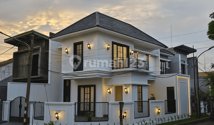 DIJUAL RUMAH MODERN MINIMALIS 2 LANTAI RUNGKUT ASRI UTARA