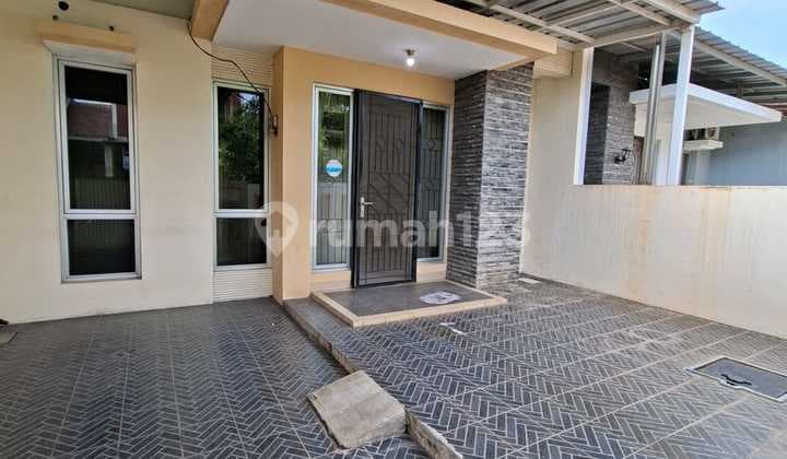 Disewakan Rumah Di Cluster Ifolia Full Renovasi. Harapan Indah Bekasi