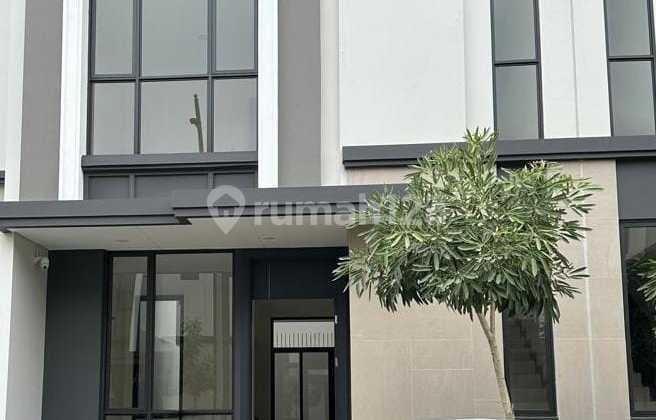 Disewakan Rumah Semi Furnished di Cluster Sentarum ASYA JGC Cakung