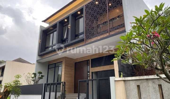 Rumah Baru Tropical House di Sektor 9 Bintaro Jaya