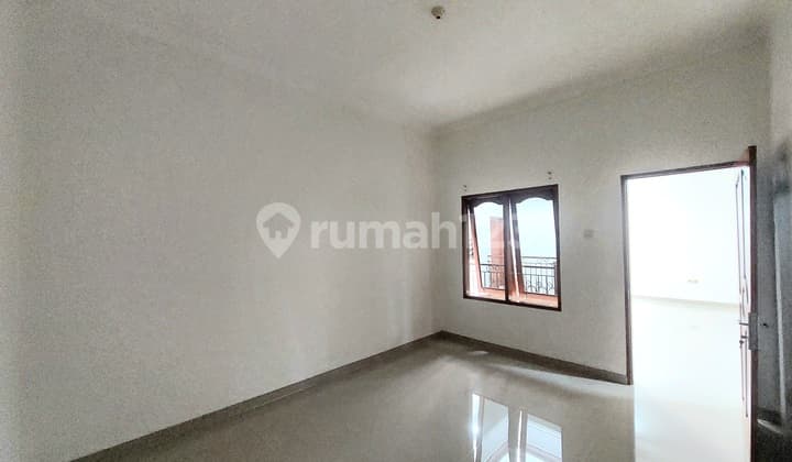 Rumah Cantik Metland Puri Blok F Siap Huni Dekat Danau