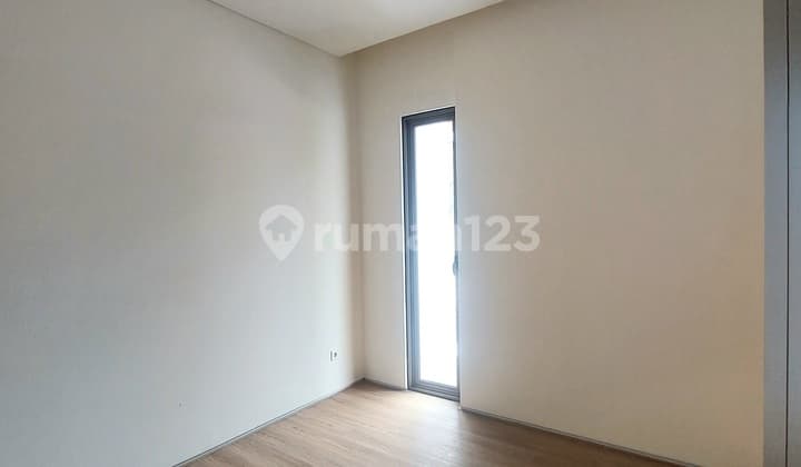 Brand New Rumah Exclusive Puri 11 Heritage Karang Tengah Akses Tol Langsung Min Sewa 2 Tahun