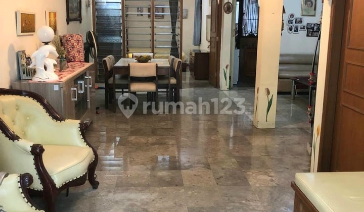Rumah Minimalis Intercon Taman Kebon Jeruk 1 Lantai Bebas Banjir