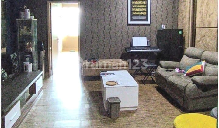 Ruko Komersial 3 Lantai Maisonette Regency Hadap Joglo Raya Puri Botanical Siap Pakai