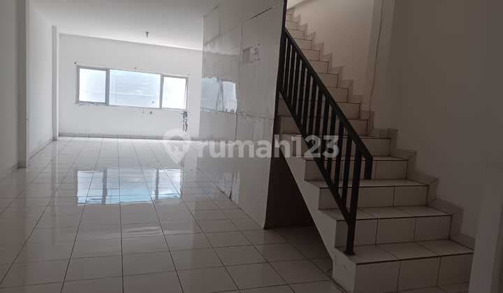 Disewakan Ruko di Uwung Jaya