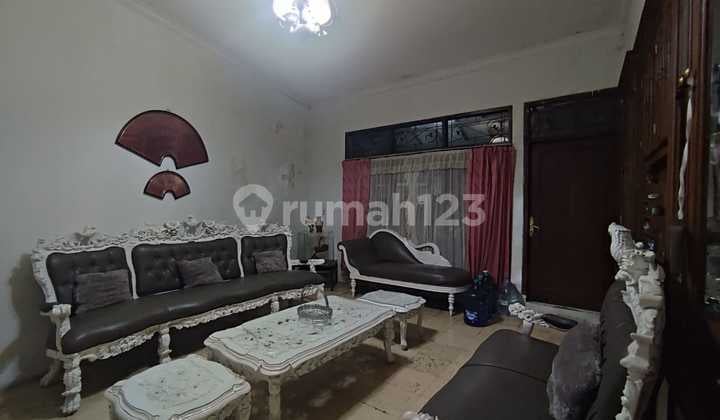 Di Jual Rumah Nyaman Di Jl.Veteran Kota Bogor