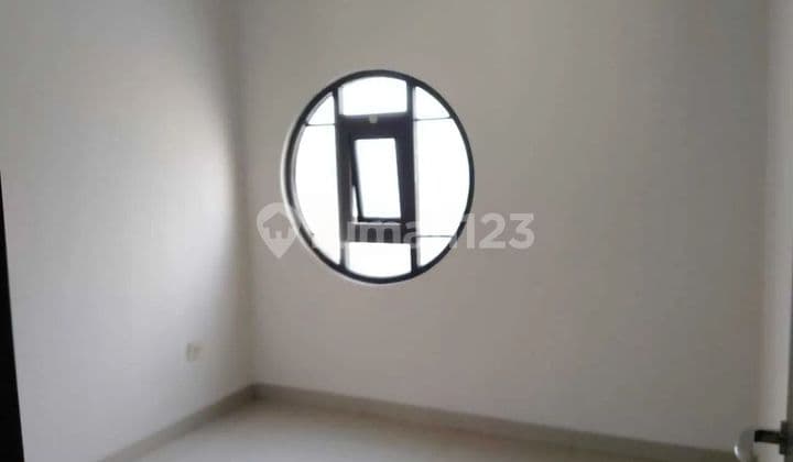 Sewa Rumah Cluster East Asia di Green Lake City