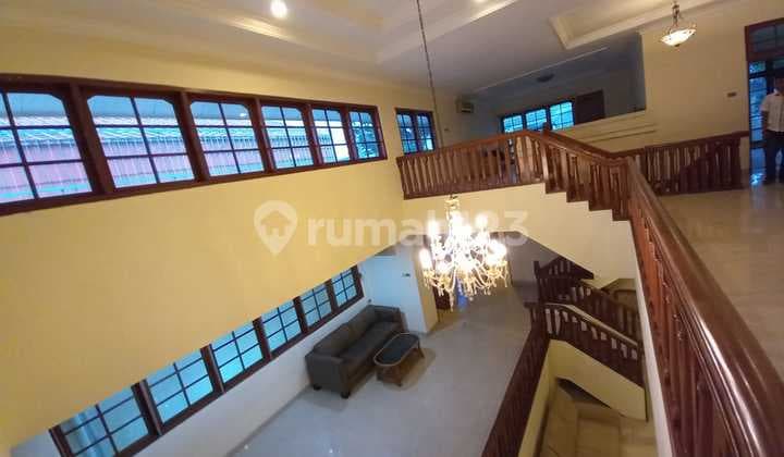 Rumah Bagus di Pondok Indah Jakarta Selatan