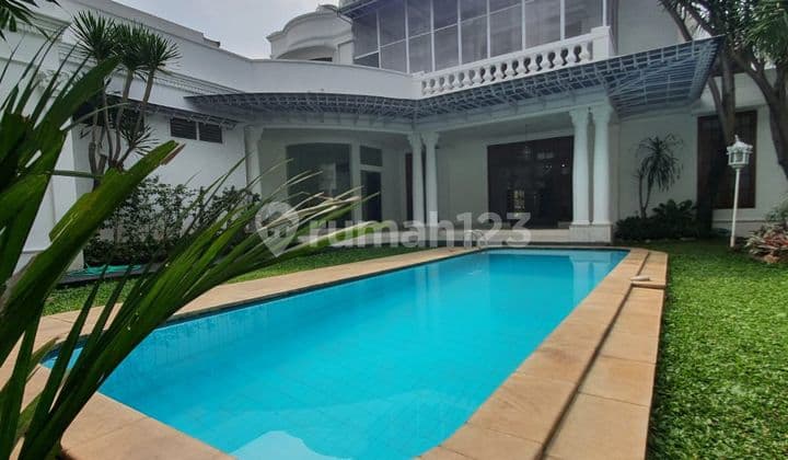 Rumah Bagus di Jl Lembang Menteng Jakarta Pusat