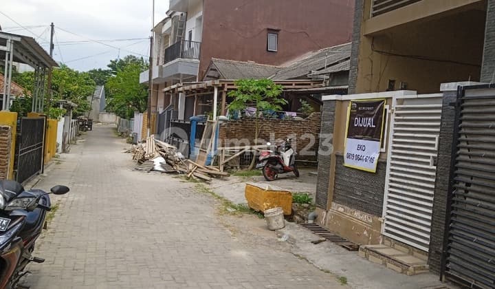 Hunian Kebon Dalem Belakang Asrama Polri Cilegon