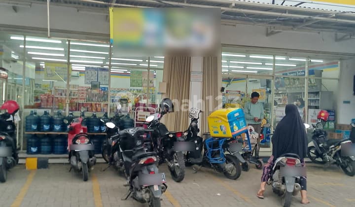 Ruko Semi 2 Lantai Warungjaud Sedang Dipakai Indomaret