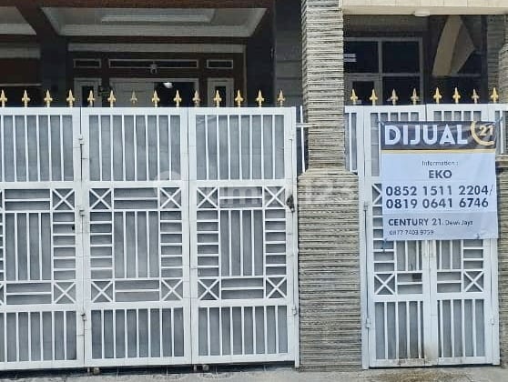 2-Storey Residence at Icon Residence Near Alun-Alun Kramatwatu