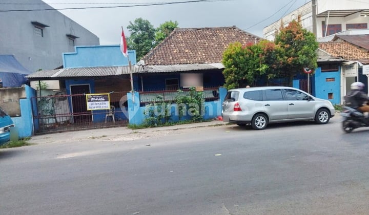 Lahan Luas Di Area Bisnis Kota Serang