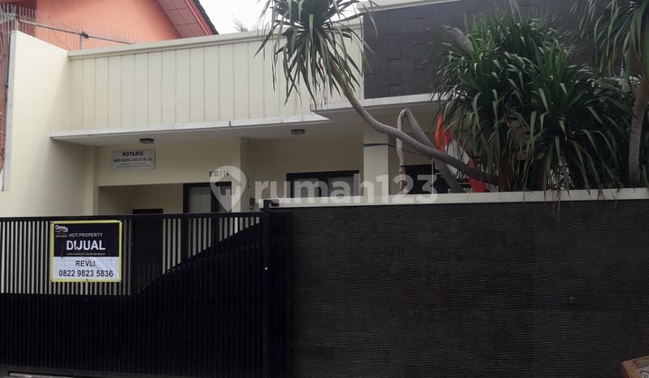 Rumah Pci di Jalan Utama Perumahan Siap Huni