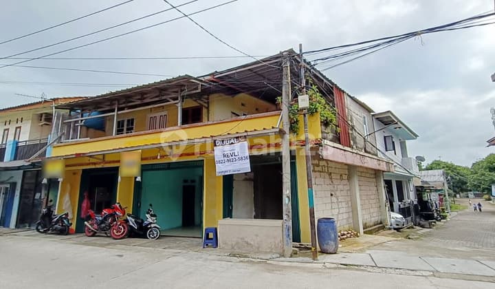 Hunian Jalan Utama Taman Warnasari Indah