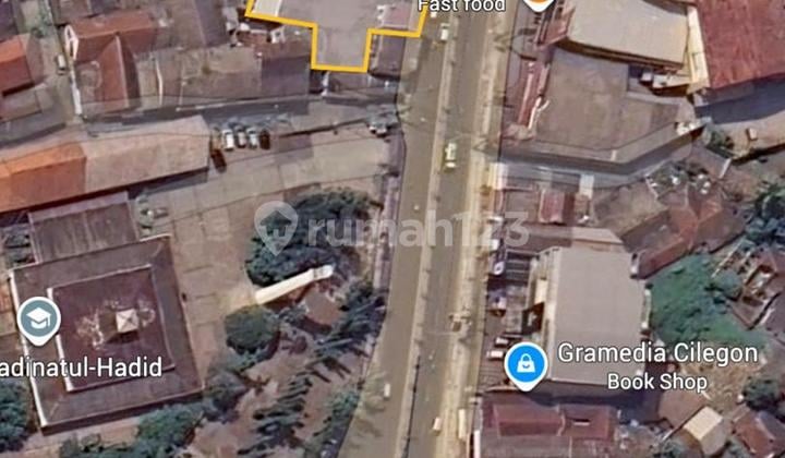 Kafe dan Resto S.A. Tirtayasa Cilegon Lokasi Premium