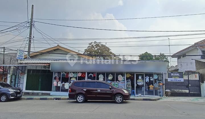 Rumah, Gudang Plus 4 Kios di Panjaitan Nempel Jalan