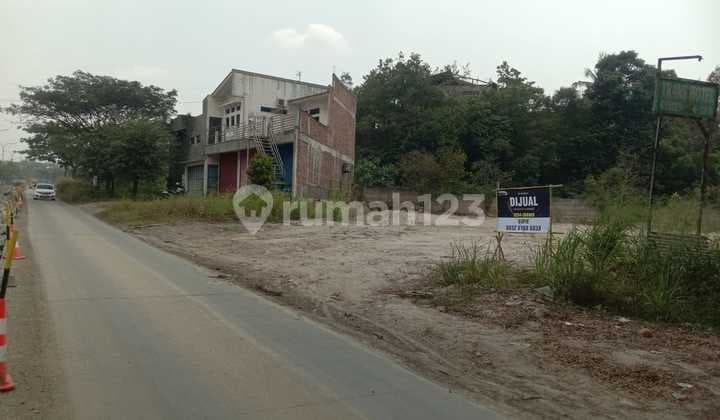 Tanah Nempel Jalan Lingkar Selatan Km 4