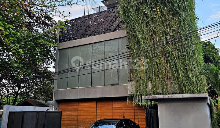 Jual Gedung Mini Bagus Strategis 5 Lantai Siap Pakai di Cilandak Barat Jakarta Selatan