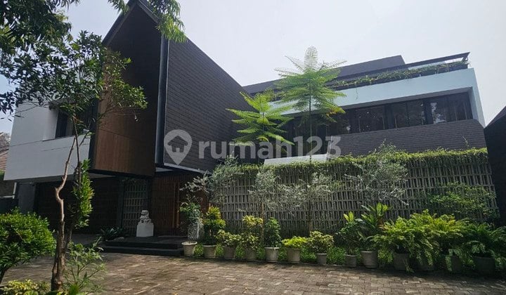 Rumah Mewah Brand New Ethnic Modern 2 Lantai Siap Huni Area Prime Kebayoran Baru Jakarta Selatan