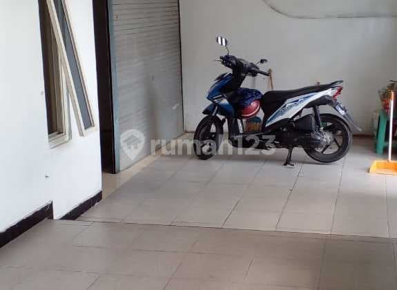 RUMAH 2 LANTAI MURAH. DEKAT RSUD, PSR LARANGAN. BISA UNTUK KOST AN