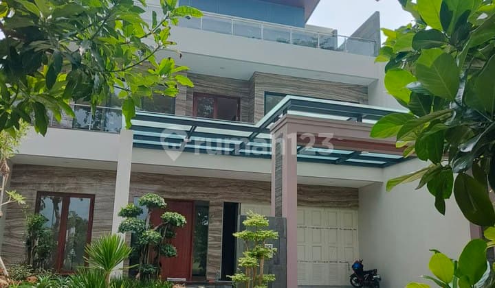 Rumah mewah baru bukit golf international dilingkungan golf dan dekat dengan palimanan club house dan radial road surabaya barat .