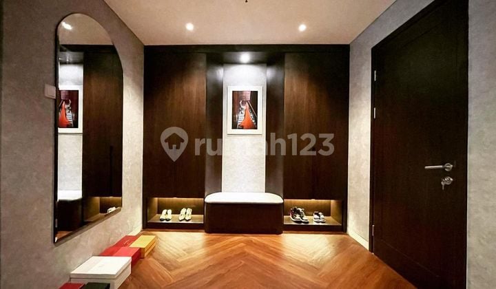 Disewakan Apartemen Regatta Luxurious Furnish Luas 130M2 Tower London Low Zone