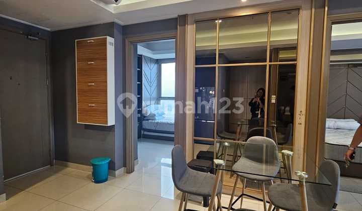 Dijual Apartment goldcoast 3br Penthouse tower Honolulu Uk 81m2